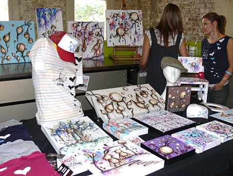 Imok stall featuring original artworks at Hope Street Markets Spring 2007 Imok stall featuring original artworks at Hope Street Markets Spring 2007