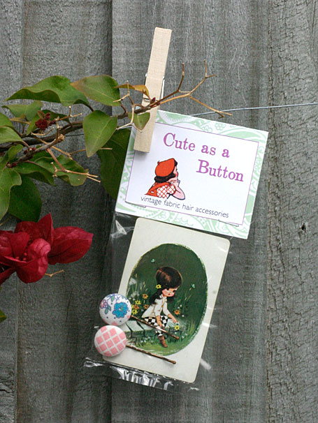 Cute as a Button - Vintage Fabric pink & blue hairpins by Lark Cute as a Button - Vintage Fabric pink & blue hairpins by Lark