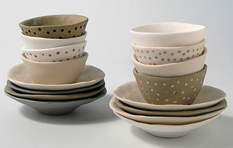 Little Uns by Brisbane-based ceramicist Mel Robson - at the Little Uns ceramics exhibition at Pomme, Mornington, Victoria. Little Uns by Brisbane-based ceramicist Mel Robson - at the Little Uns ceramics exhibition at Pomme, Mornington, Victoria.