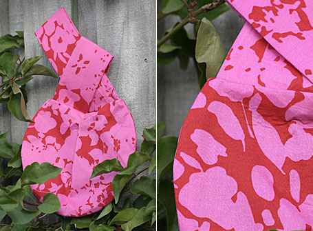 Banana Berry Smoothie Wristlet by Meringue - back and detail views Banana Berry Smoothie Wristlet by Meringue - back and detail views