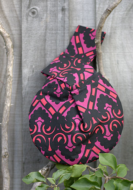 Persian Fairy Floss Wristlet by Meringue - front view Persian Fairy Floss Wristlet by Meringue - front view