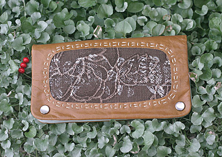 Pearl Wallet closed, by Nancybird Pearl Wallet closed, by Nancybird