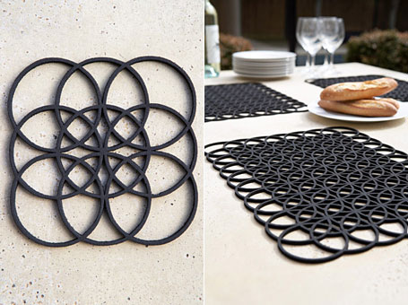 The Link Placemat & Coasters (pictured above) 