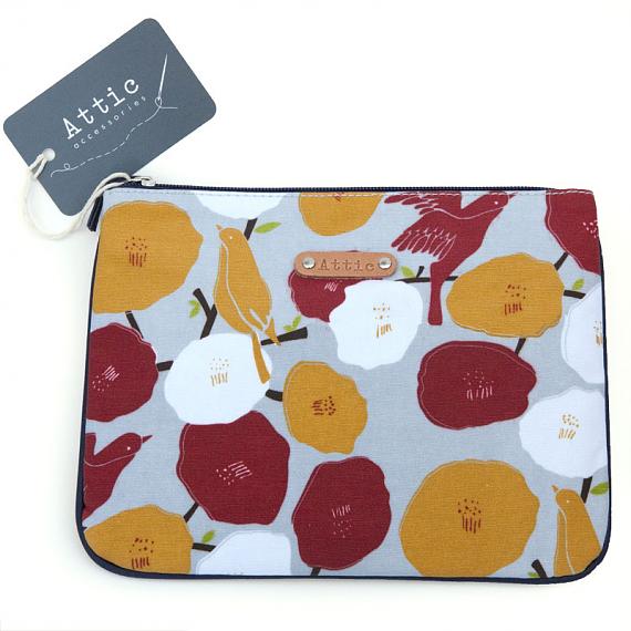 Maggie Washer Bag Birdflowers by Attic Accessories