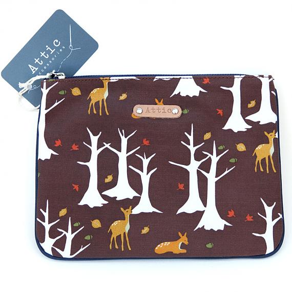 Maggie Washer Bag Forest by Attic Accessories