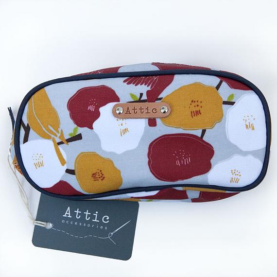 Bobby Washer Bag Birdflowers by Attic Accessories