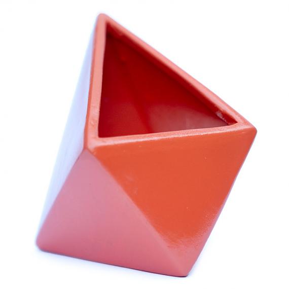 Ceramic Diamond Planter Standing Karrot by Love Hate