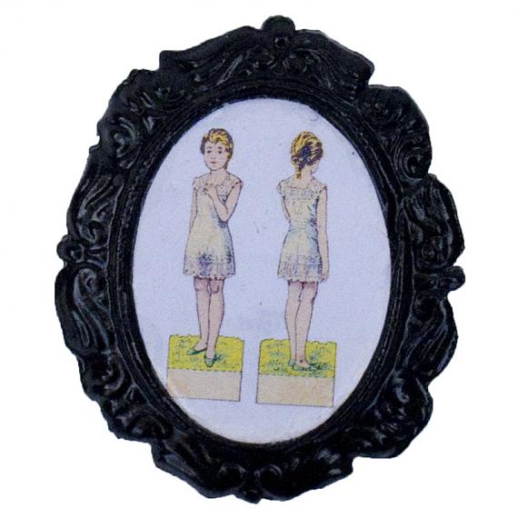 Girl Cameo Brooch by Button Tree