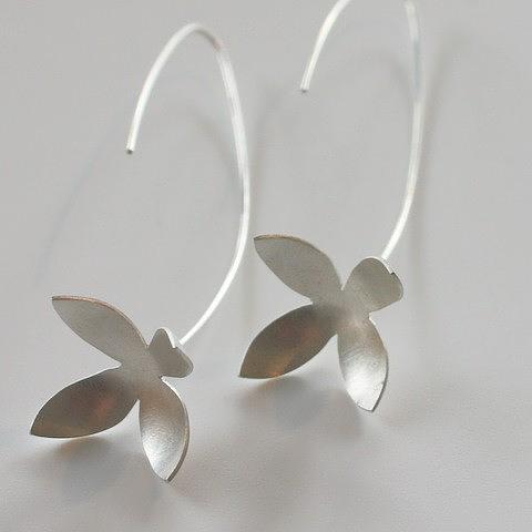 Ambrosia sterling silver earrings by Finchbird